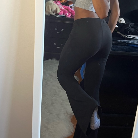 Black drawstring waist flare pants - Picture 4 of 5